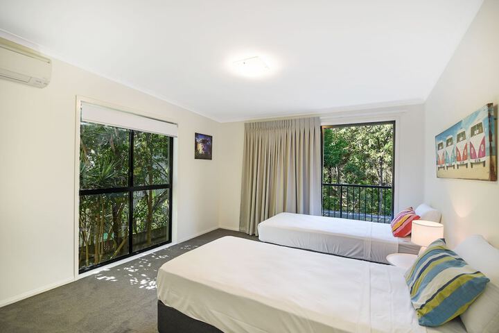 Home Away From Home, 38 Redwood Avenue, Marcus Beach, Noosa Area - thumb 4