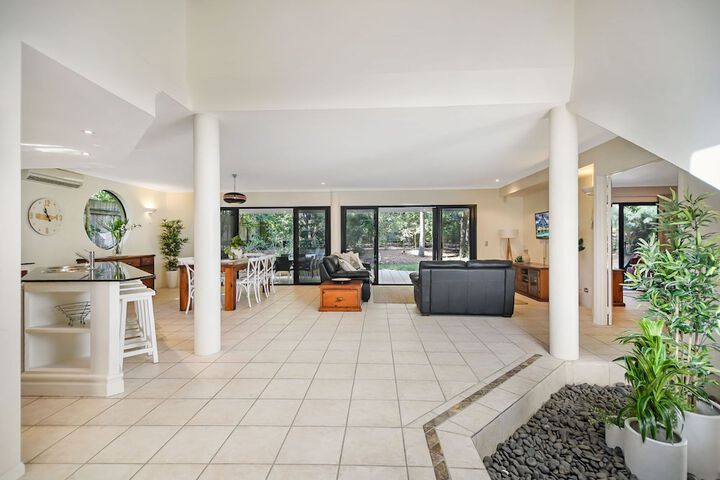 Home Away From Home, 38 Redwood Avenue, Marcus Beach, Noosa Area - thumb 3