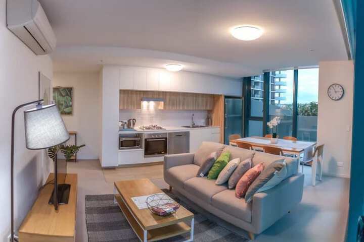 Incredible Riverside Apartment In Brisbane - thumb 7