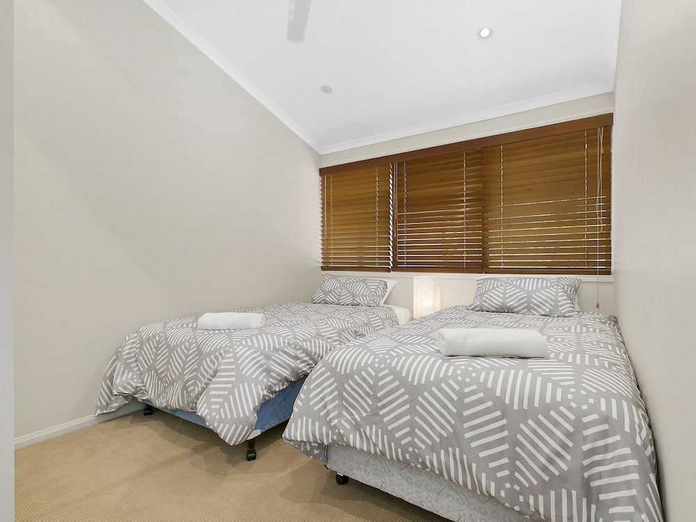 A Superb Location For Enjoying The Best Of Noosa Unit 2 / 69 Noosa Parade - thumb 3