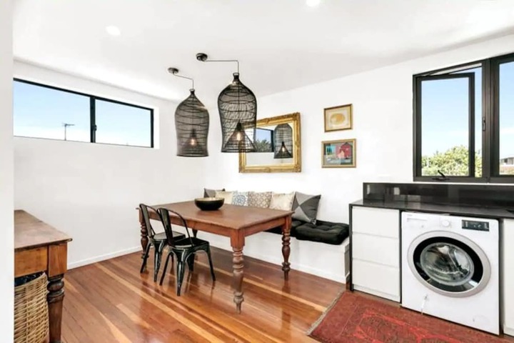 Spacious 2 Bedroom Townhouse In Southport - thumb 7