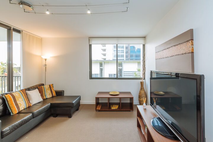 Airtrip Apartment On Merivale St - thumb 1