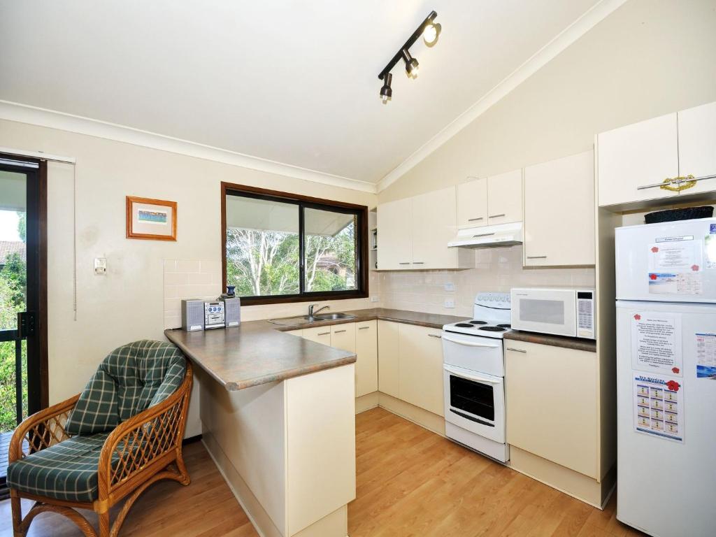 Pet Friendly On Pelican Close To Myall River - thumb 2