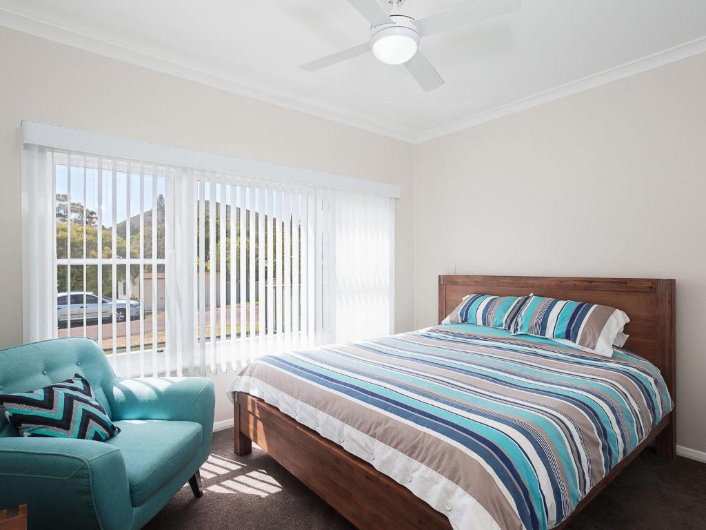 Sandy Shoal 46 Rigney Street Shoal Bay Beach Cottage With Aircon - thumb 5