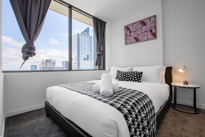 New Renovated & Cozy Apt Closes To Southern Cross - thumb 6