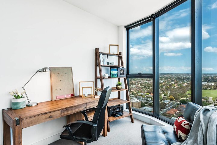 Designer Home With View 2 BED In Box Hill Vbh850 - thumb 5