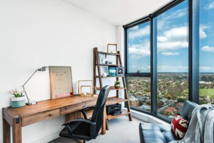 Designer Home With View 2 BED In Box Hill Vbh850 - thumb 0