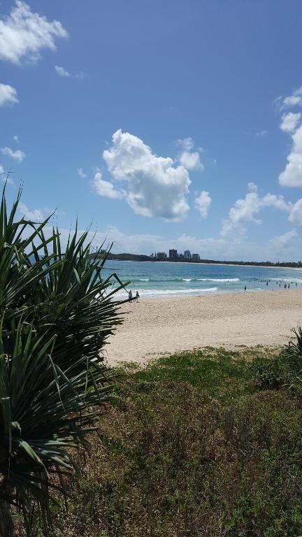 Studio Apartment Mooloolaba Beach Holiday Management - thumb 2