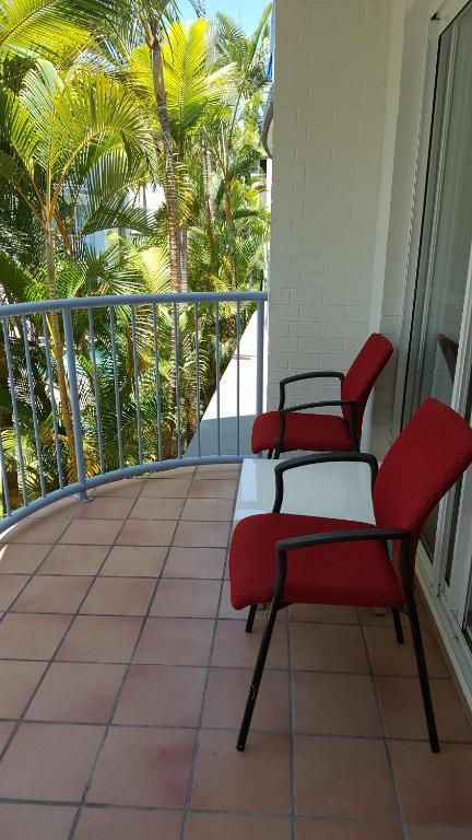 Studio Apartment Mooloolaba Beach Holiday Management - thumb 4