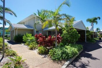 Pacific Blue Townhouse 351 265 Sandy Point Road - thumb 0