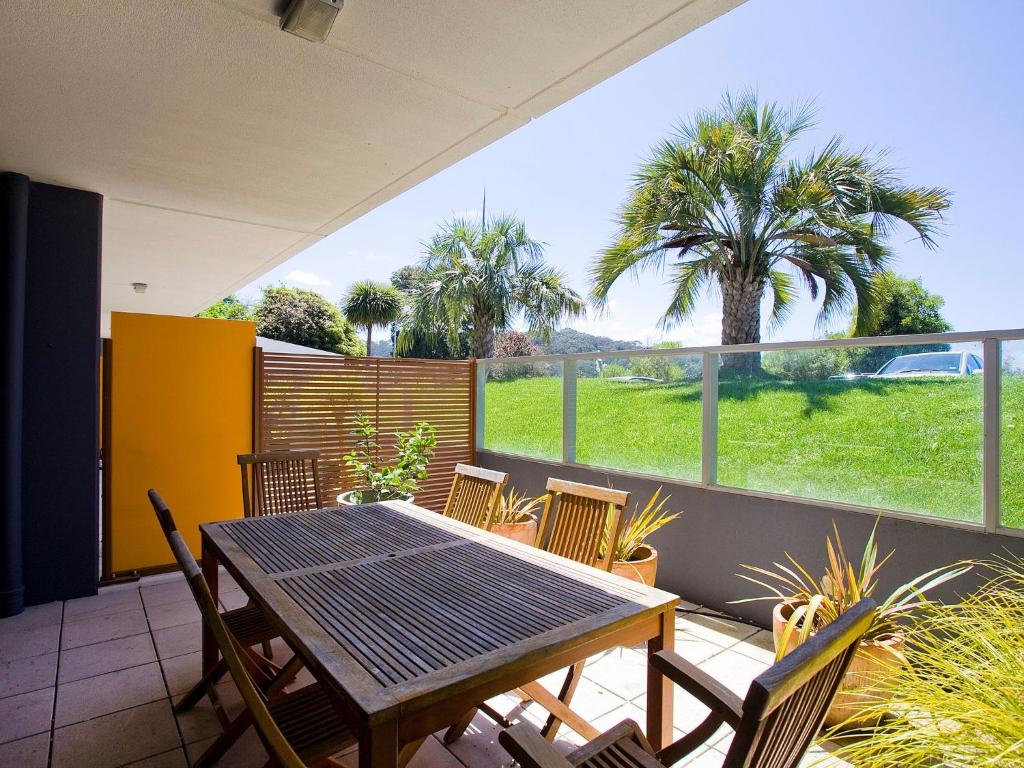 LORNE CHALET APARTMENT 10 Ask About Midweek Deals - Accommodation NT 5