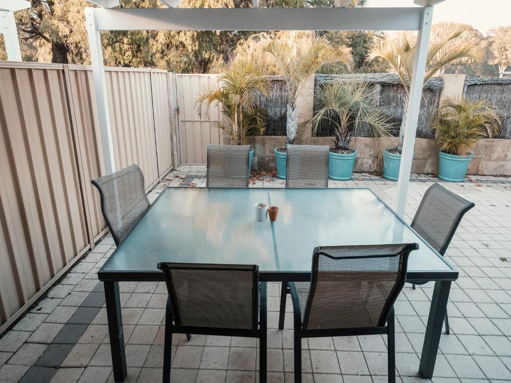 FortyThree Oceanside Retreat Busselton - Accommodation NT 2