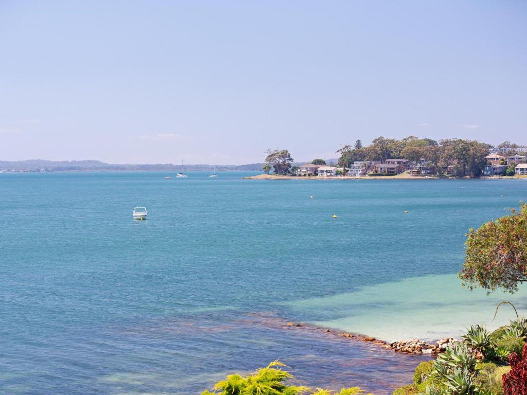 2 Lanimer 14 Mitchell Street Beautiful Waterfront Property With Spectacular Views - Accommodation NT 3
