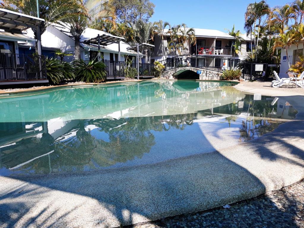 Immaculate 1 Bedroom Resort Holiday Unit Near Noosa River - thumb 4