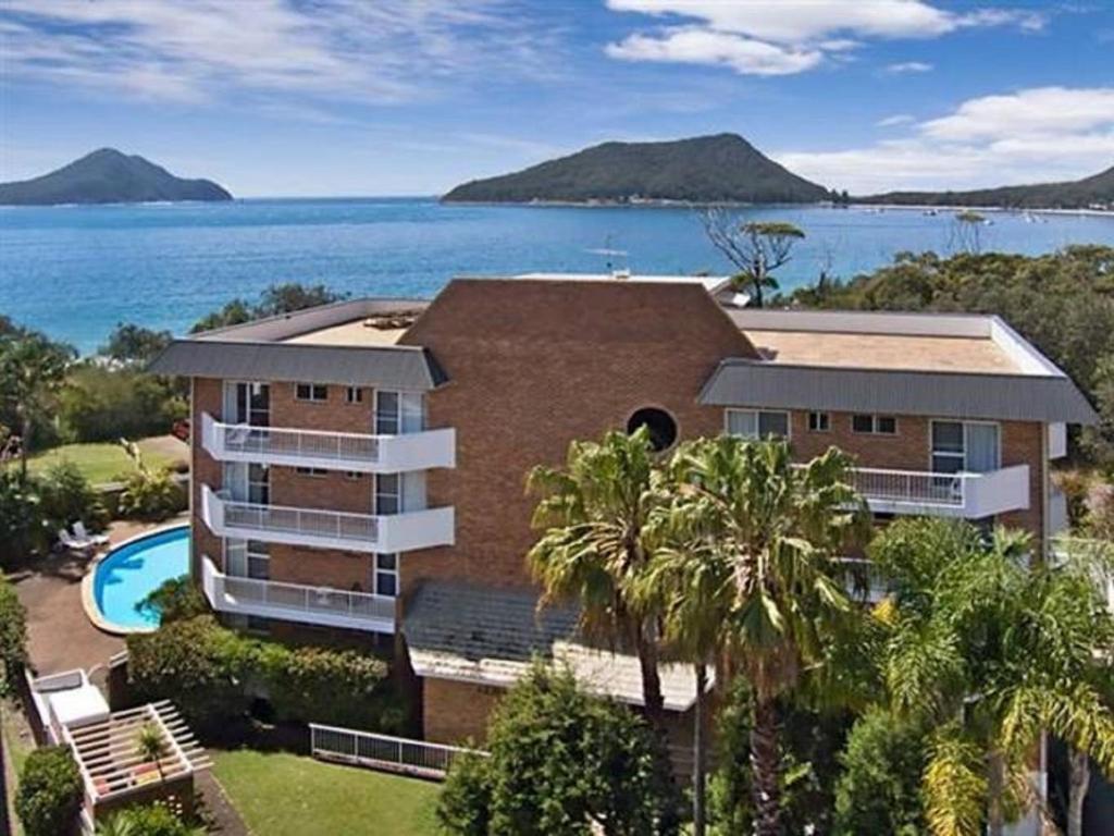 Unit 1 Albacore 12 14 Ondine Close Nelson Bay New South Wales 2315 - thumb 1
