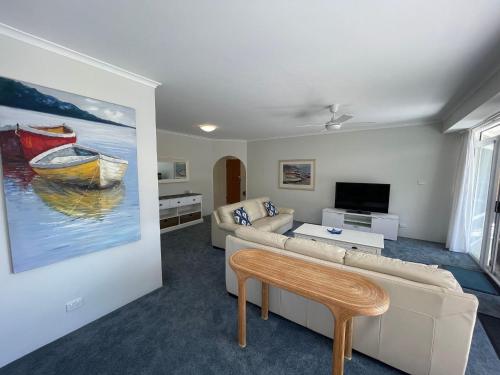 Unit 1 Albacore 12 14 Ondine Close Nelson Bay New South Wales 2315 - thumb 4