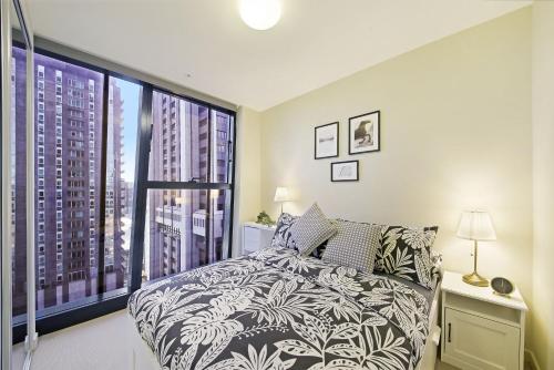 A Homely CBD Apt On Collins Near Southern Cross - thumb 1