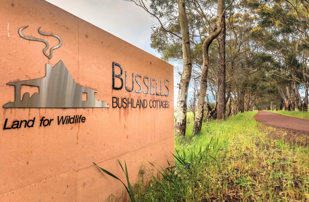 Bussells Bushland Cottages - thumb 4
