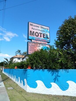 Miami Shore Apartments & Motel - thumb 3