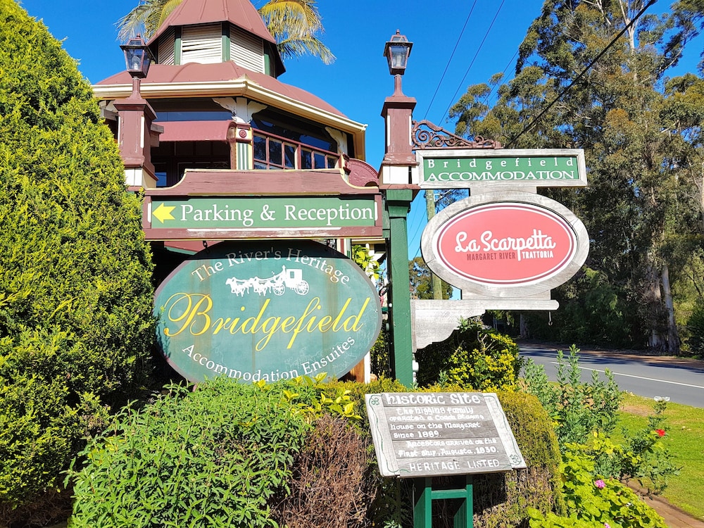 Bridgefield Guest House - thumb 1