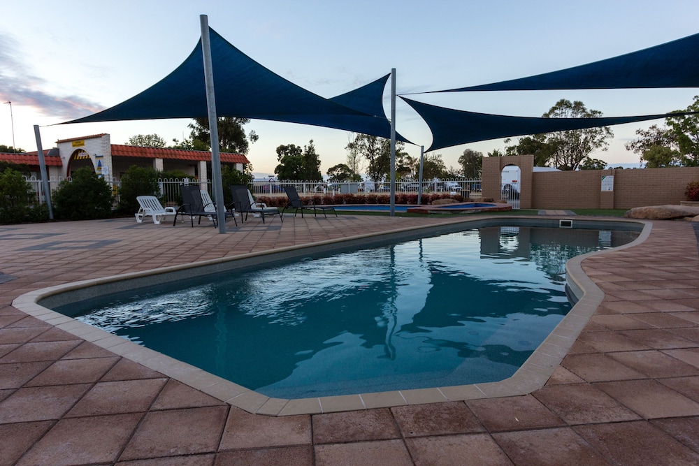 Horsham Holiday Park formerly Wimmera Lakes Caravan Park - Accommodation Great Ocean Road