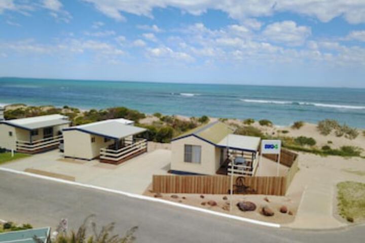 Sunset Beach Holiday Park - Accommodation Perth