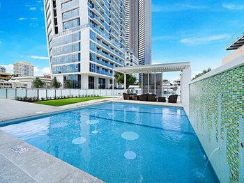 Gold Coast Private Apartments - thumb 1