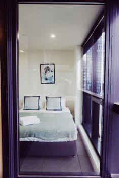 Dreaming Apartment On Melbourne CBD - thumb 3