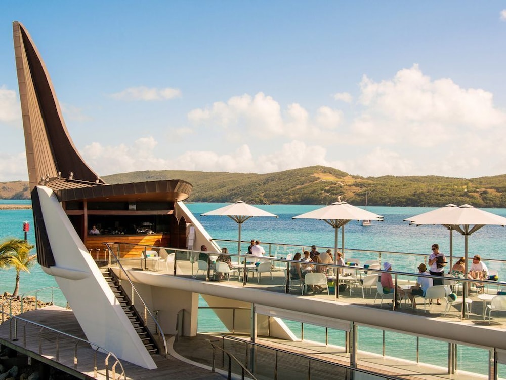 Yacht Club Villa 33-Serenity-Ocean Views With Golf Buggy - thumb 5