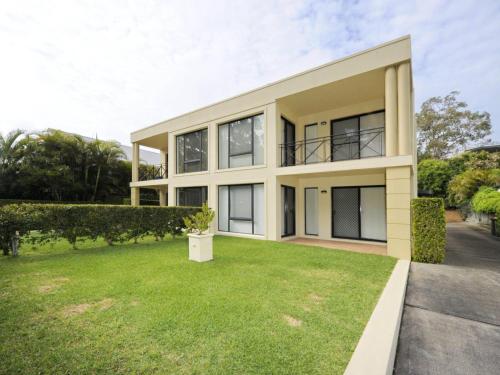 Bagnall Views 2 / 161 Government Rd Stylish & Modern Duplex Across The Road To The Waters Edge - thumb 0