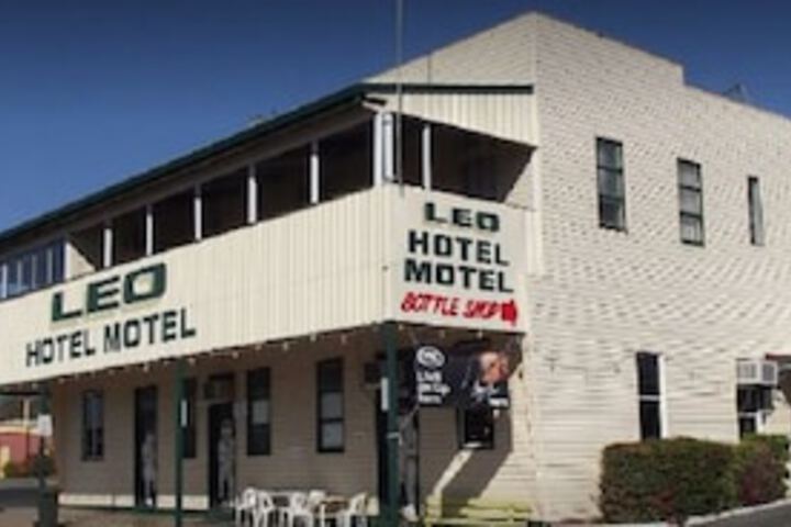 Leo Hotel Motel - thumb 0