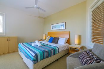 Resort Apartment On Salt Beach 6318 - thumb 3