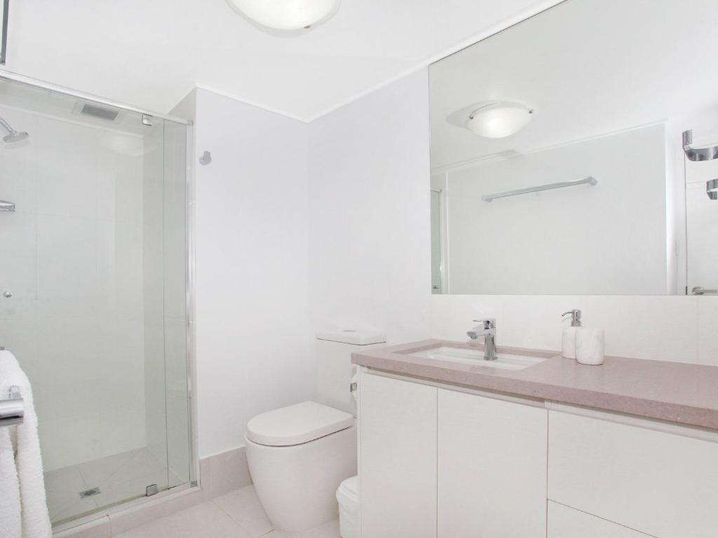 Beachport 14 Newly Renovated 2 Bedroom Apt On Parkyn Parade With Aircon - thumb 3