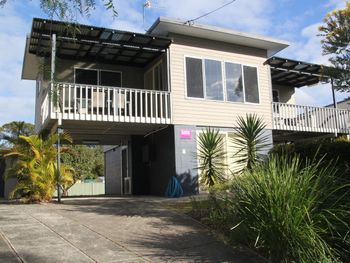 The Boat House - Accommodation Nelson Bay