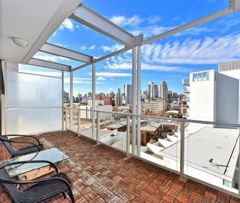 Deluxe Sydney Central Penthouse With Pool & Gym - thumb 1