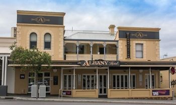 Albany Hotel - thumb 0