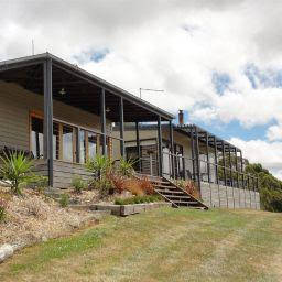 King Parrot Cottages - thumb 1