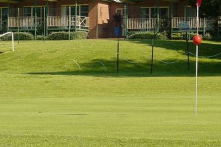 Tenterfield Golf Club Fairways Lodge - thumb 2