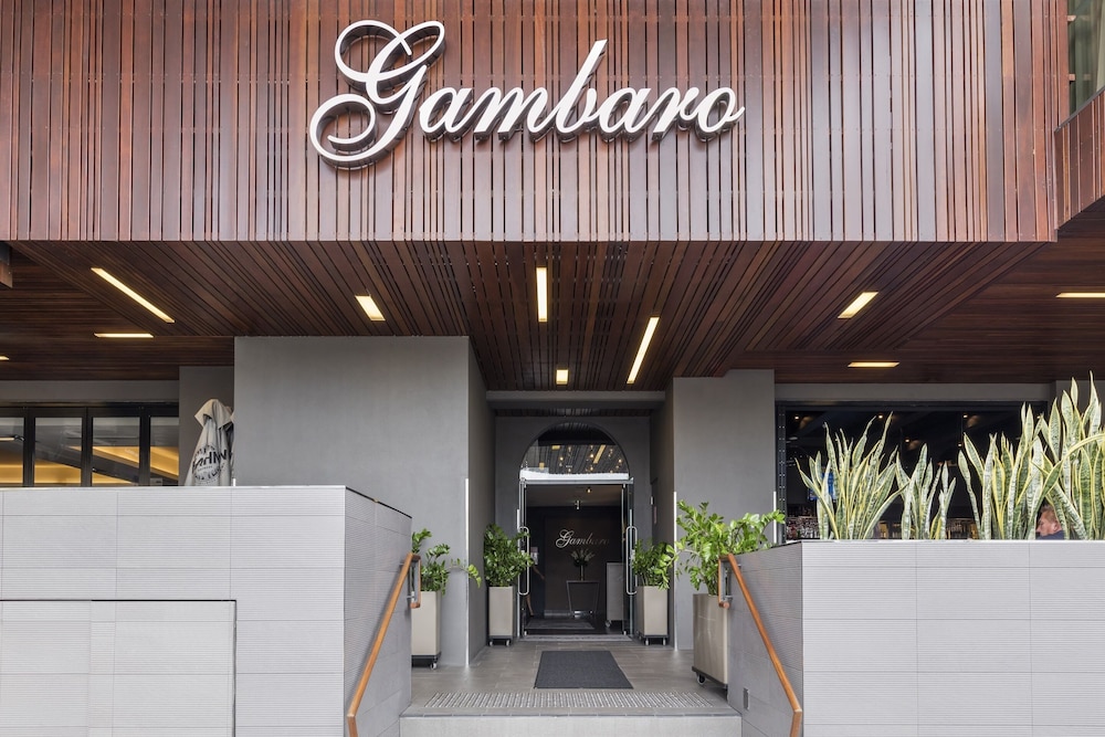 Gambaro Hotel Brisbane - thumb 1