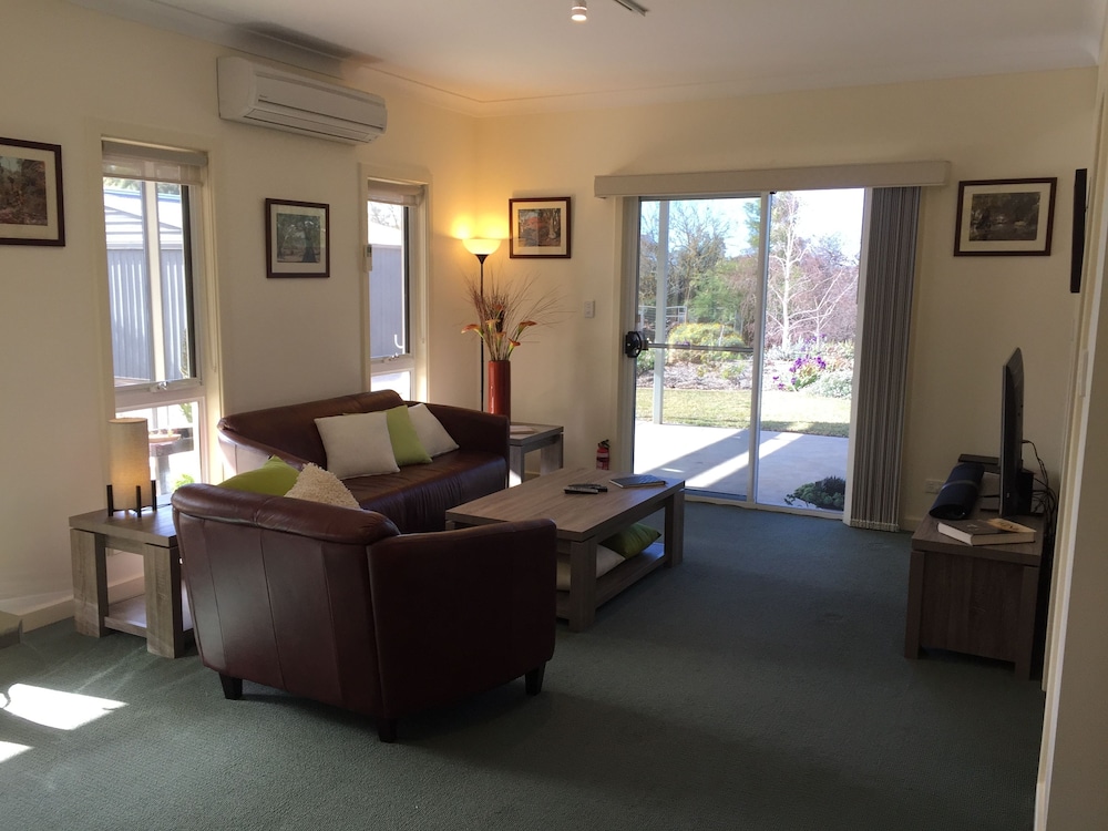 Lyreen's Apartment BB - Port Augusta Accommodation