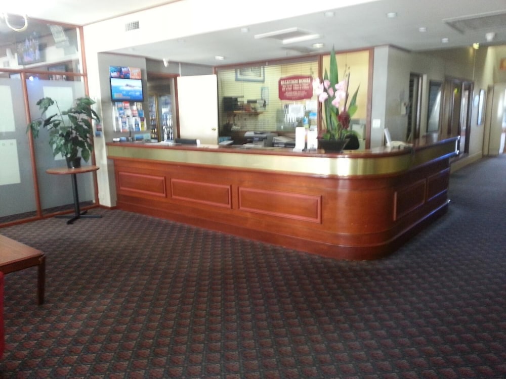 Grand Tasman Hotel - thumb 4