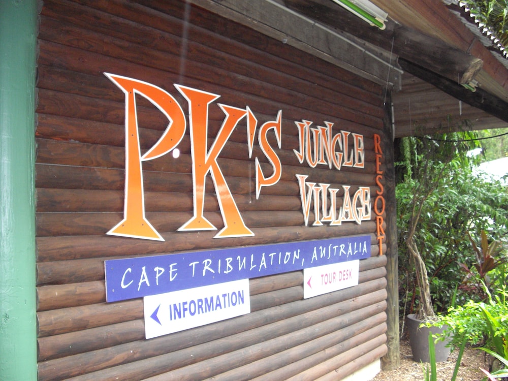 PKs Jungle Village - Hostel - thumb 0