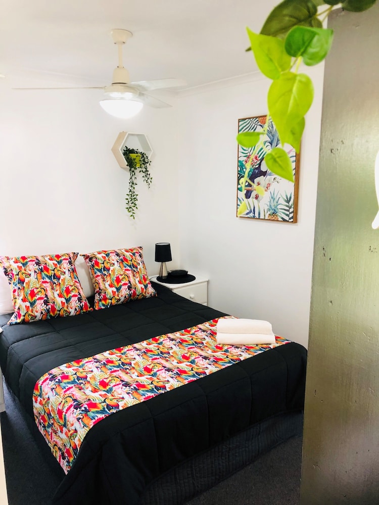 Maroochy River Resort Bungalows - Accommodation in Surfers Paradise