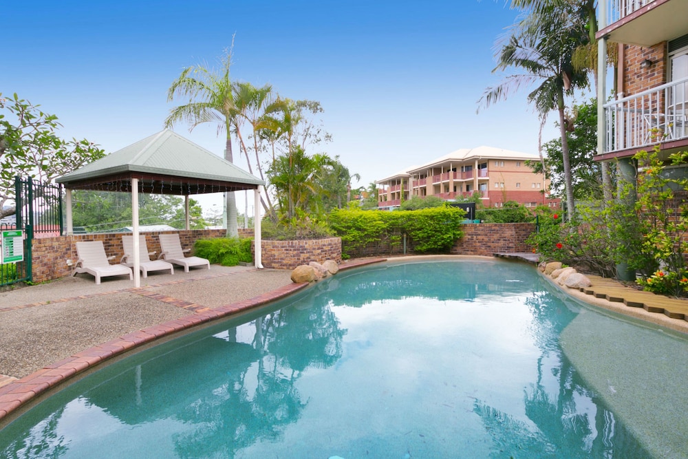 Toowong Villas - Accommodation in Surfers Paradise