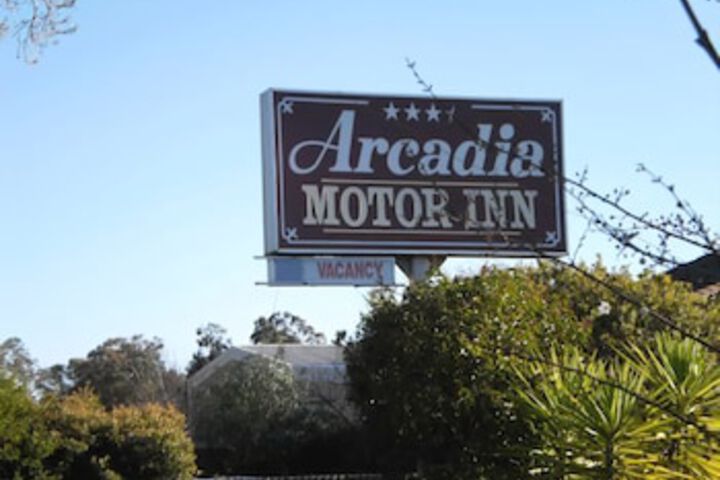 Arcadia Motor Inn - thumb 0