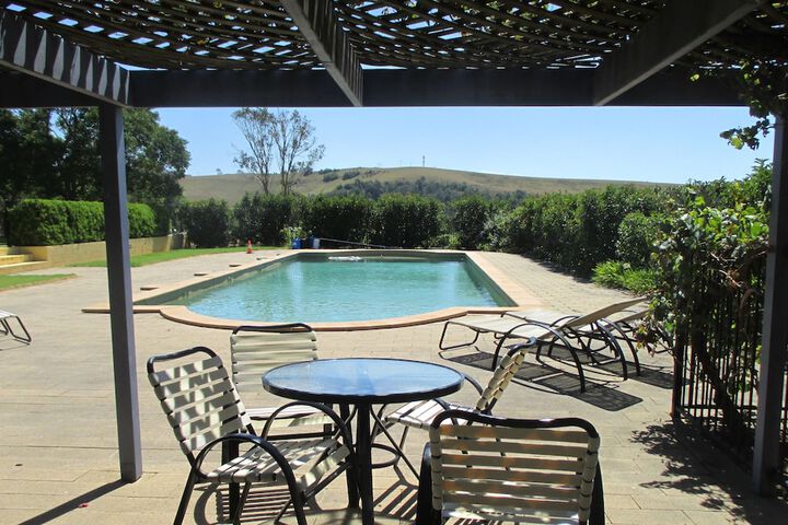 Tranquil Vale Vineyard & Cottages - thumb 1