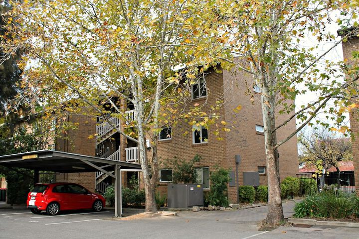 Adelaide Dresscircle Apartments Archer Street - thumb 2