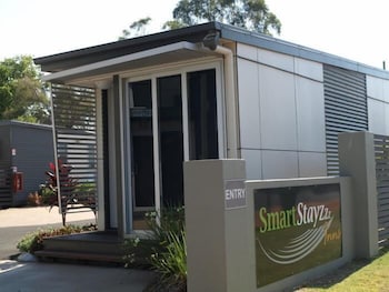 Smart Stayzzz Inns Clermont - Mackay Tourism
