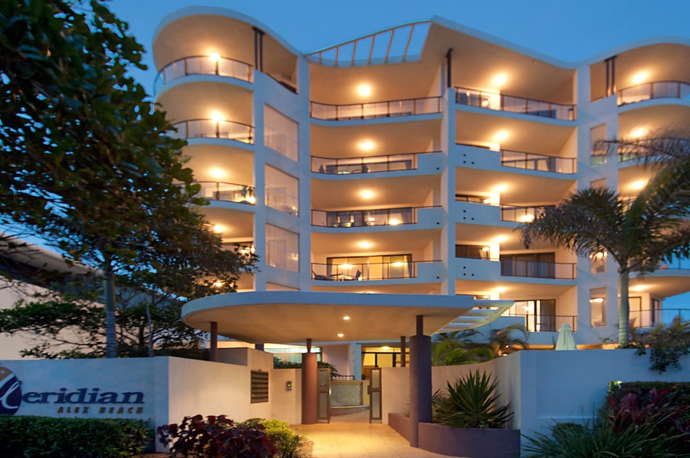 Meridian Alex Beach Apartments - thumb 3