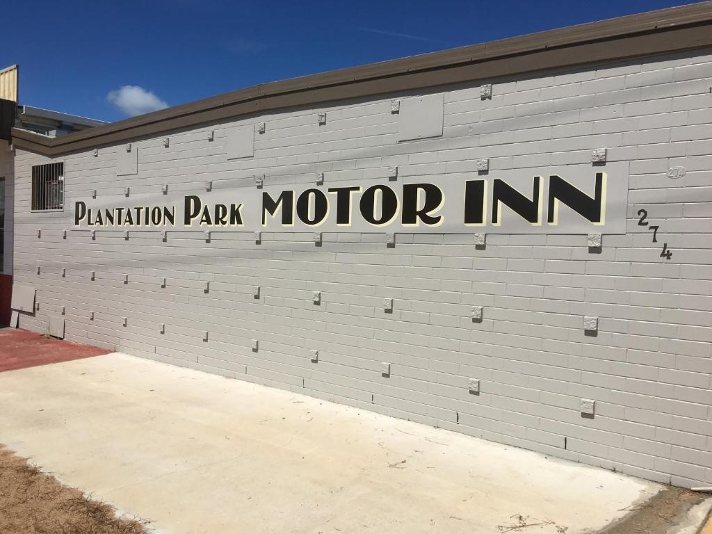 Plantation Park Motor Inn - thumb 1